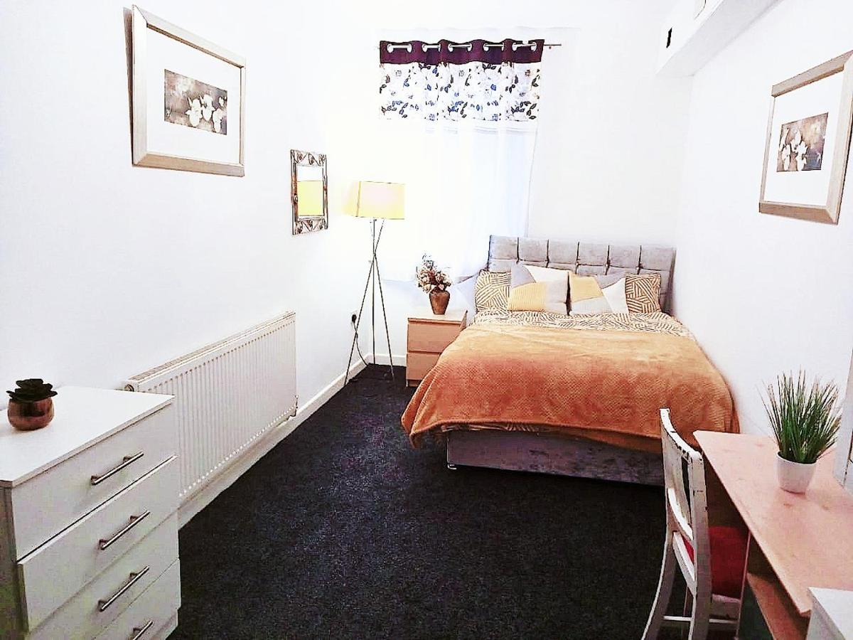 Double Room Close To Bradford University And City Centre Exteriör bild
